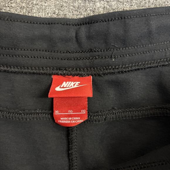 Nike Tech Fleece Jogger Pants Women’s Size XL Black 683800-010 - Picture 3 of 7